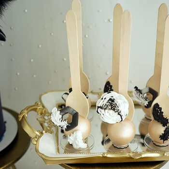 Imituojamas saldainis Šaukštas saldainis Stovi minkštas saldainis Kepimo parduotuvė apdailos minkšta apdaila modelis