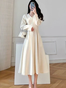 Juoda Elegantiška Vintage Suknelės Moterų V-kaklo Nuotaika Minimalistinio Raukšlės prancūzų Mados Suknelė Dizaineris Rudens Ponios Grynas Vestidos
